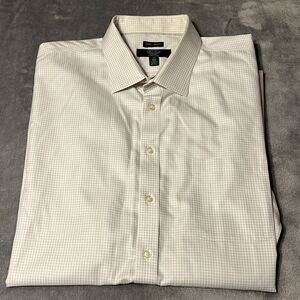 Pronto Uomo Men’s Checkered Button Down Shirt